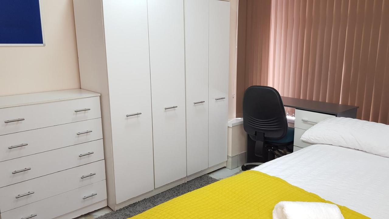 ברמינגהאם Double Ensuite Rooms Near City Centre מראה חיצוני תמונה