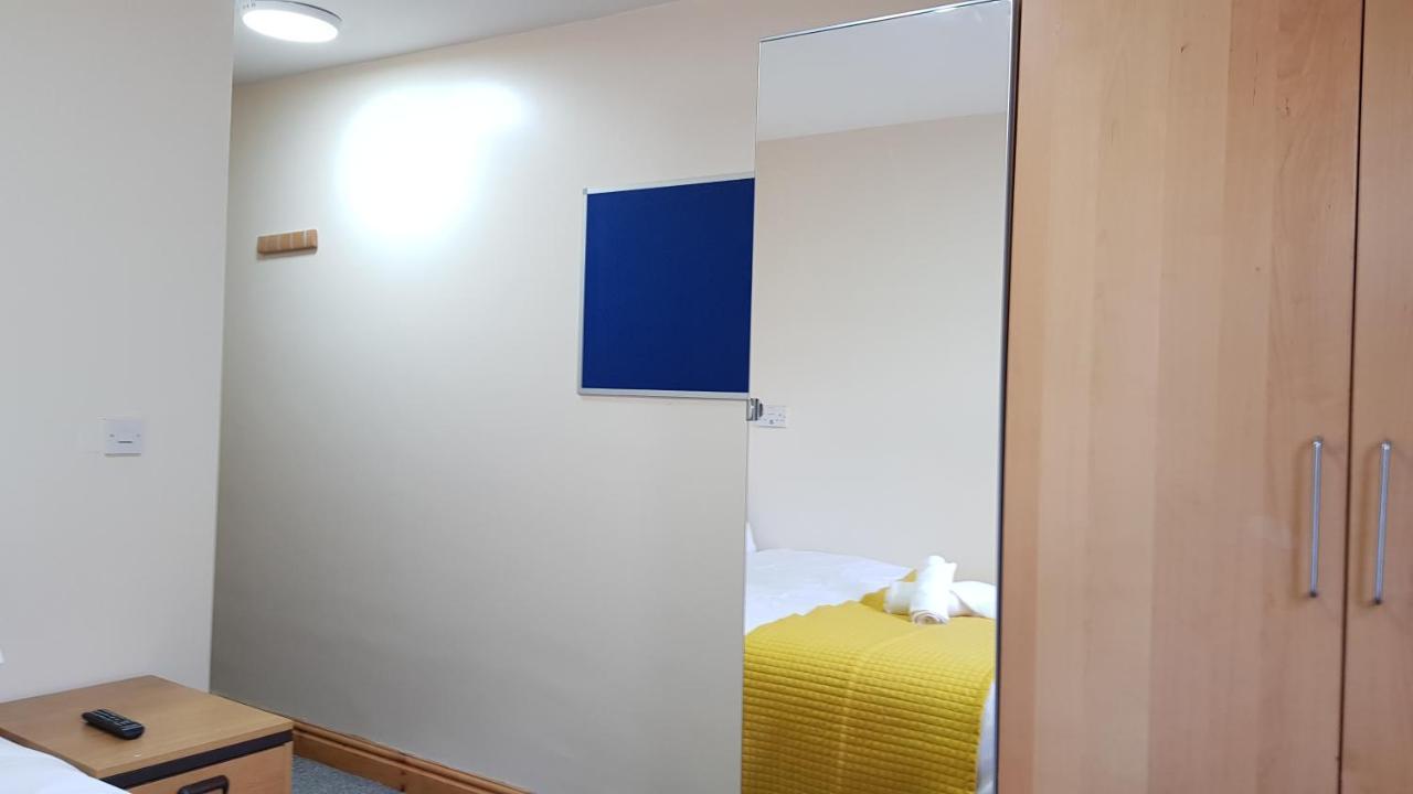 ברמינגהאם Double Ensuite Rooms Near City Centre מראה חיצוני תמונה