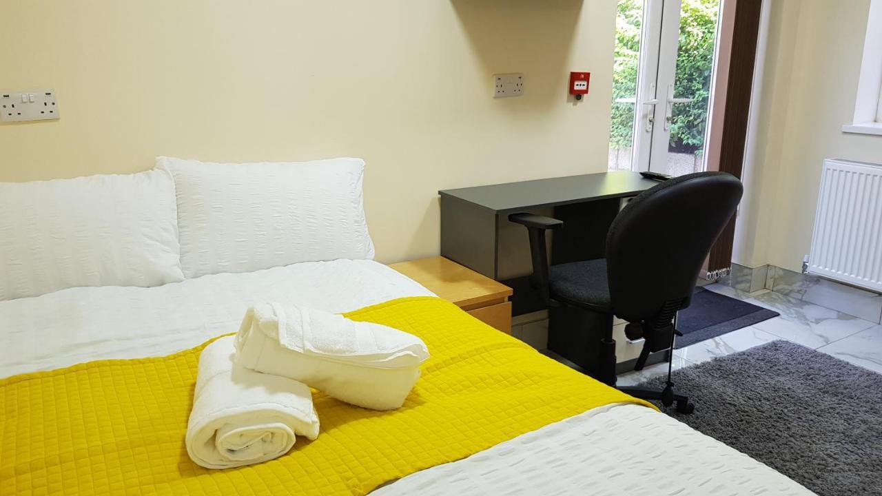 ברמינגהאם Double Ensuite Rooms Near City Centre מראה חיצוני תמונה