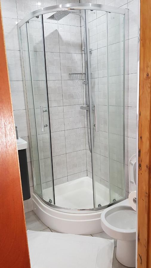 ברמינגהאם Double Ensuite Rooms Near City Centre מראה חיצוני תמונה
